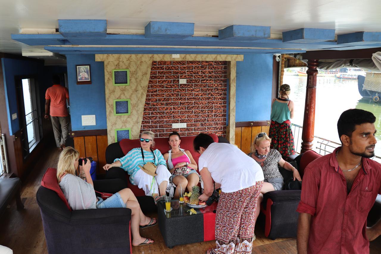 Friends Cruise, Nightstay Houseboat Alappuzha Exterior photo