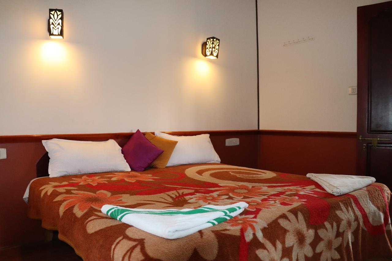 Friends Cruise, Nightstay Houseboat Alappuzha Exterior photo